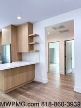 Building Photo - 14030-14030 Bessemer St