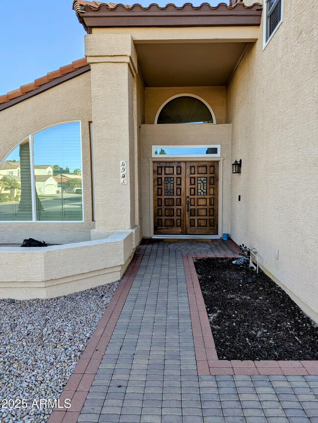 Building Photo - 6901 W Marco Polo Rd