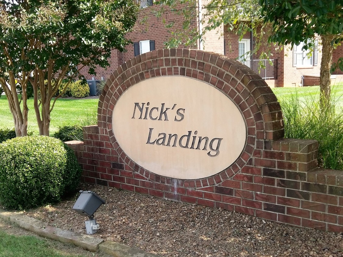 Primary Photo - Nick's Landing