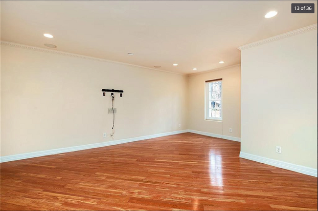 Building Photo - 4056 Shady Valley Dr