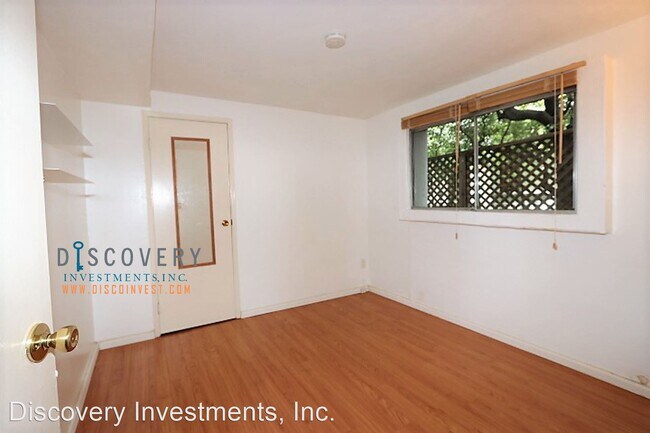 Foto del edificio - 2814 College Ave