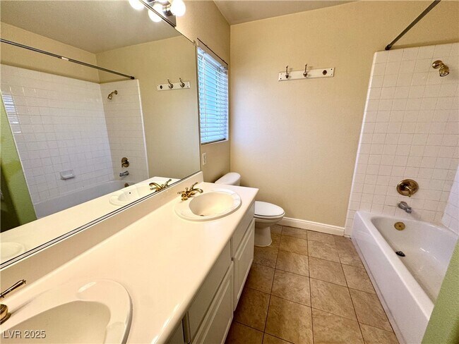 Foto del edificio - 9796 Raven Wing Canyon Ct