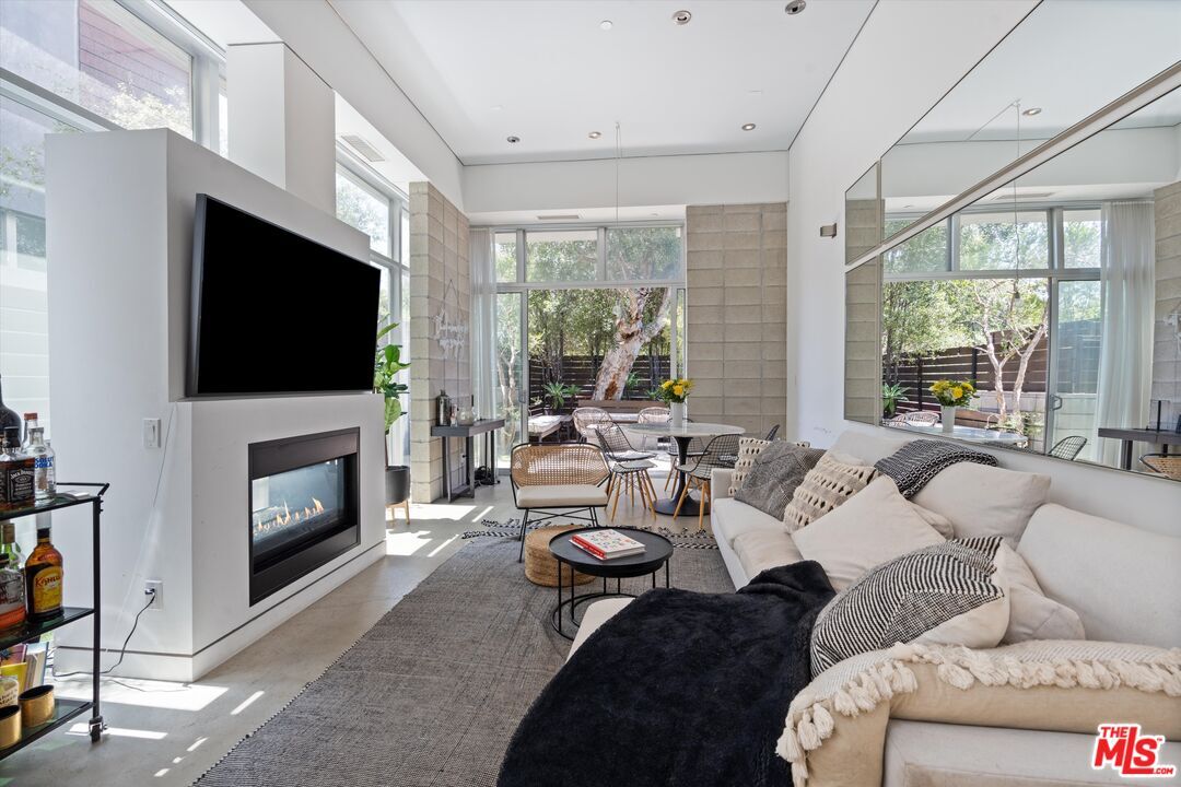 Foto principal - 720 Brooks Ave