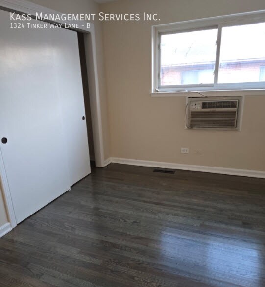 Building Photo - 1324 Tinker Way