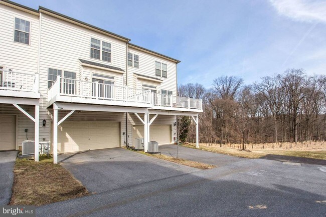Foto del edificio - 1202 Poplar Run Dr