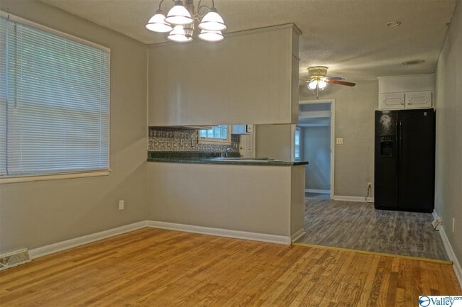 Foto del edificio - 7805 SW Hilton Dr