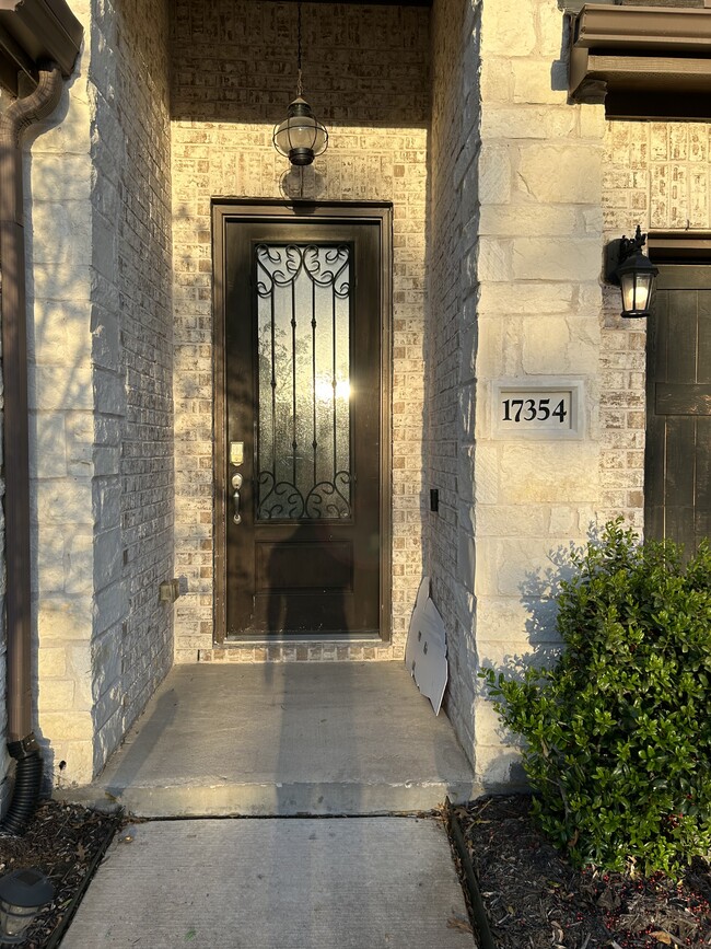 Building Photo - 17354 Yellow Bells Dr
