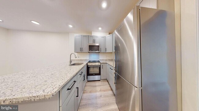 Foto del edificio - 1821 T St NW