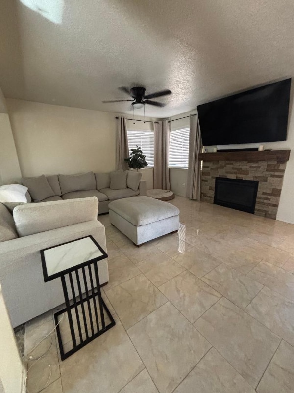 Building Photo - 1301 Parkway Dr NW