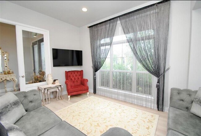 Foto del edificio - 11010 Dumbreck Dr