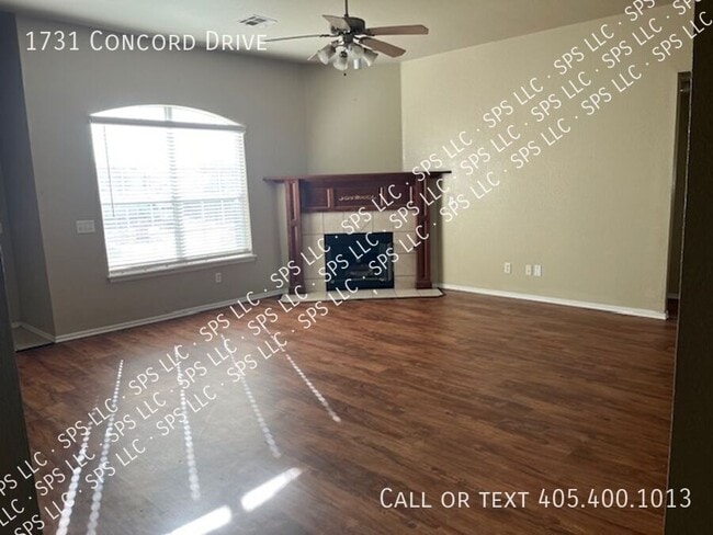 Photo - 1731 Concord Dr House