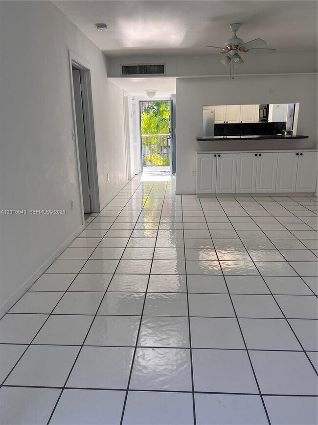 Foto del edificio - 55 Ocean Ln Dr