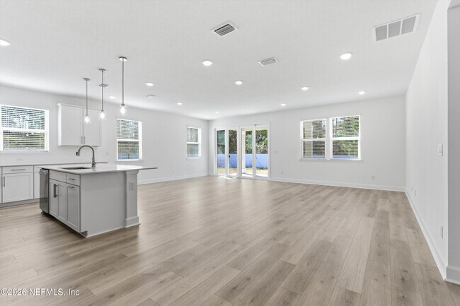 Foto del edificio - 263 Lightsey Xing Ln