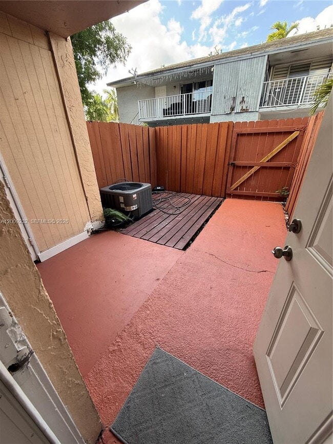 Foto del edificio - 15687 SW 85th Terrace