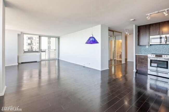 Foto del edificio - 3 br, 2 bath Condo - 5701 N Sheridan Rd # 20j