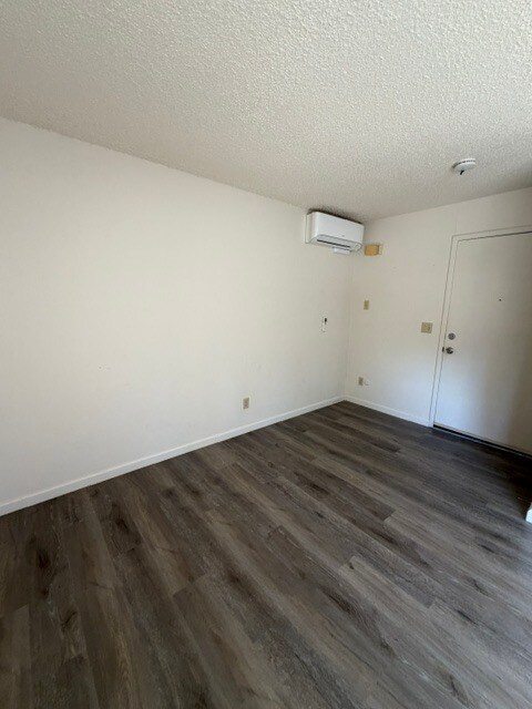 Foto del edificio - 704 SE 9th St