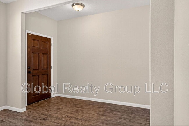 Foto del edificio - 10426 Rosalina Lp