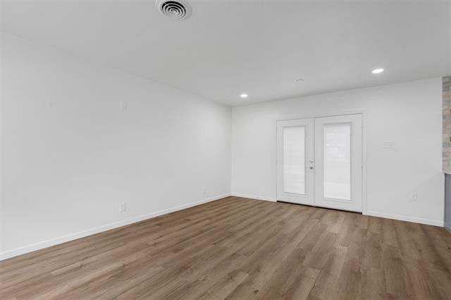 Foto del edificio - 5832 Tracyne Dr