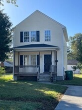 Building Photo - 1042 Amelia St