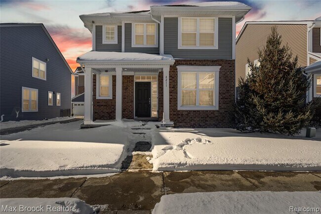 Building Photo - 4211 Kent Rd