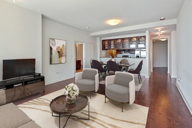 Building Photo - 1201 S Prairie Ave