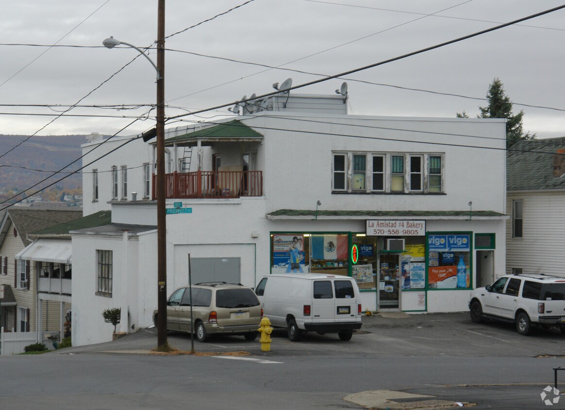 Primary Photo - La Amistad #4 Bakery