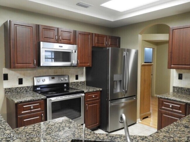 Foto del edificio - 479-471 Gancedo St SW
