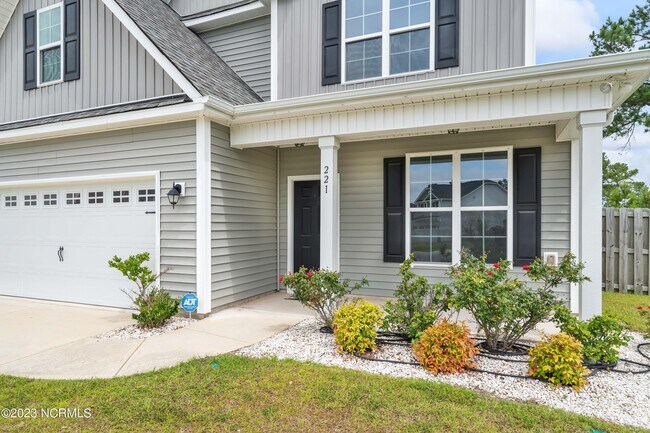 Foto del edificio - 221 Salty Dog Ln