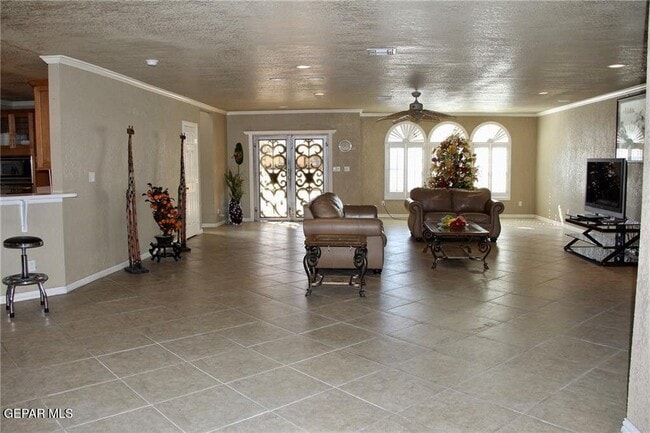 Foto del edificio - 7409 Edgemere Blvd