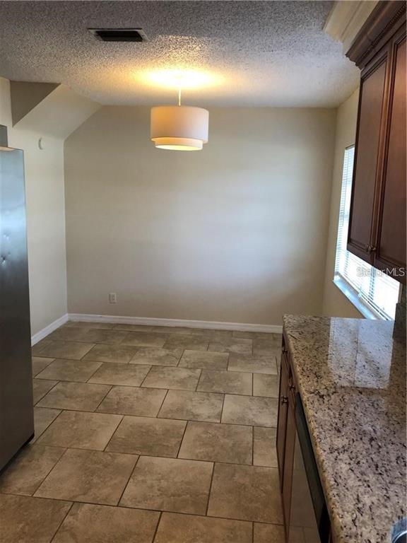 19103 Tracy Ct, Lutz, FL 33548 House for Rent in Lutz, FL