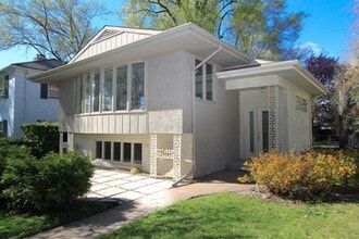 Building Photo - 1799 Summit Ave