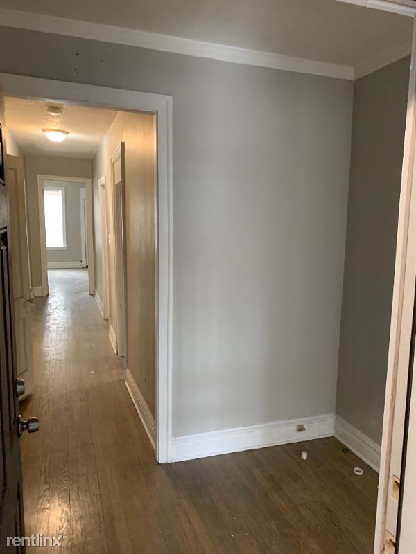 Building Photo - 2 br, 1 bath Condo - 5023 W Adams St 3 Unit 3