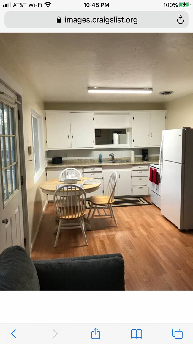 Foto del edificio - 1226 Collis Ln