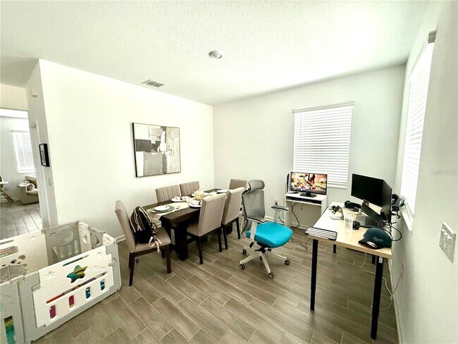 Foto del edificio - 1796 Tohoqua Blvd