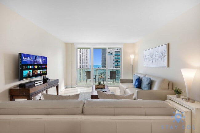 Building Photo - 3901 S Ocean Dr