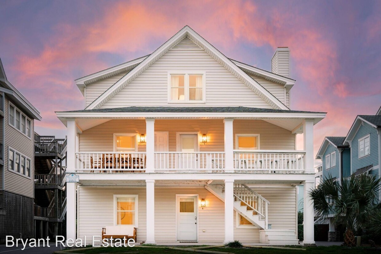 Primary Photo - 4 br, 2 bath House - 6 Sunset Avenue Unit C