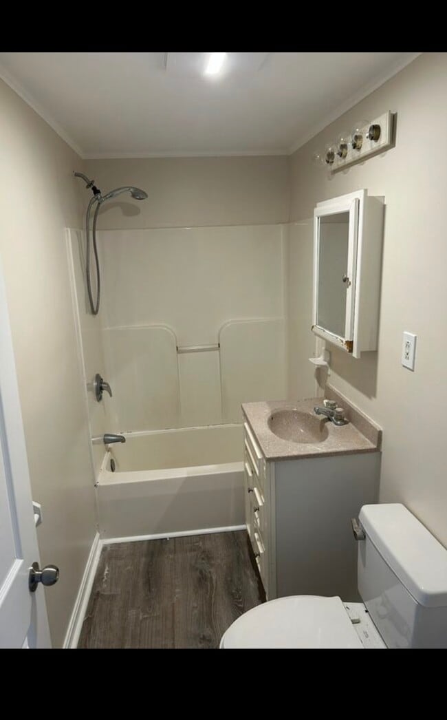 Foto del edificio - 37 Maple St