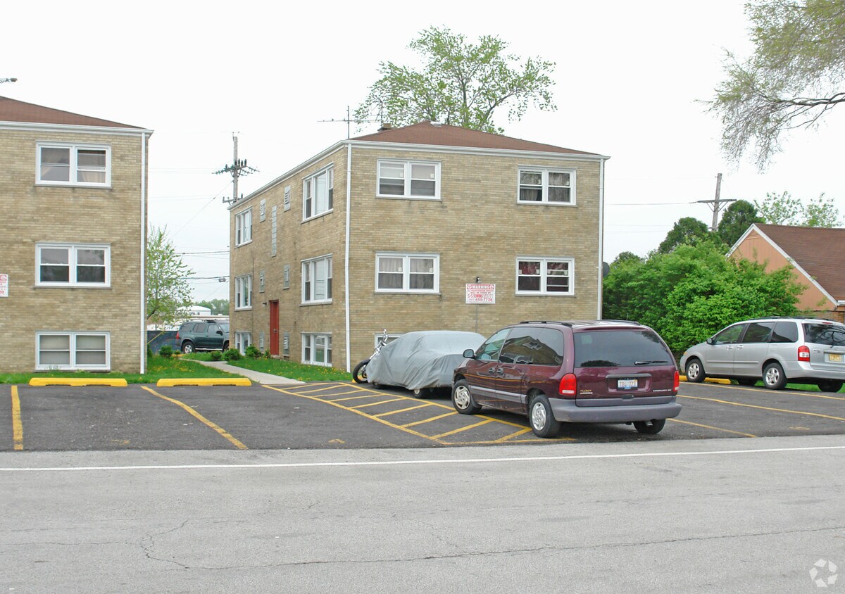 Primary Photo - 9603 W McLean Ave