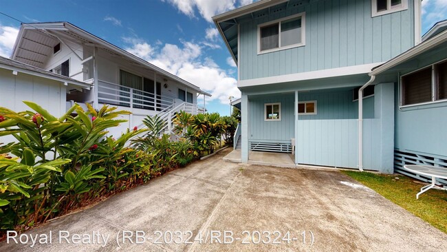 Building Photo - 2 br, 1.5 bath House - 2019 Mohala Way #A