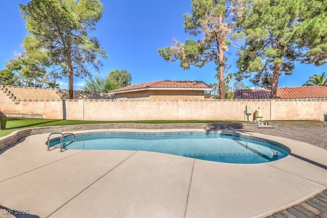 Foto del edificio - 2240 Grayson Cir