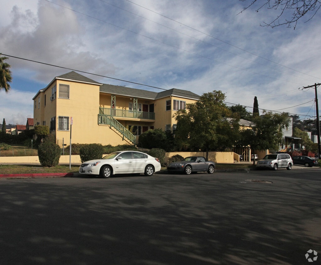 Foto del edificio - 4363-4377 Sunset Dr