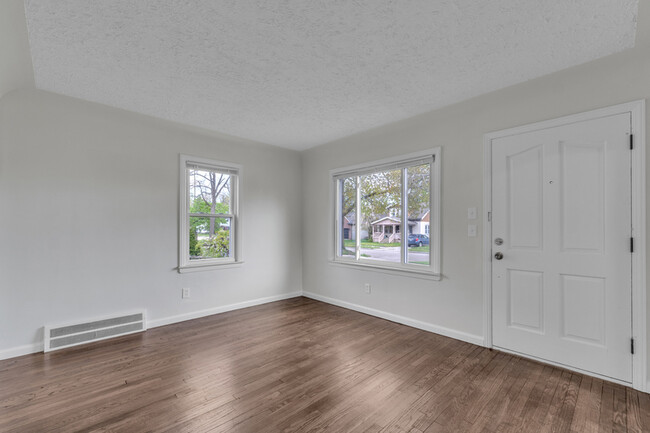 Foto del edificio - 18333 Beechwood St