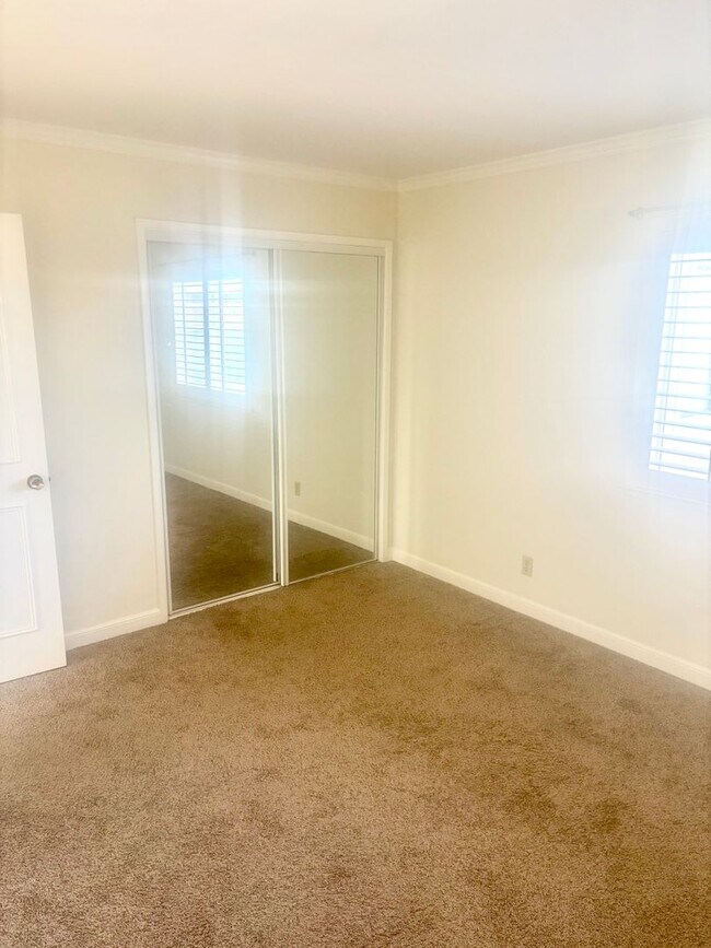 Foto del edificio - 444 Richmond Dr