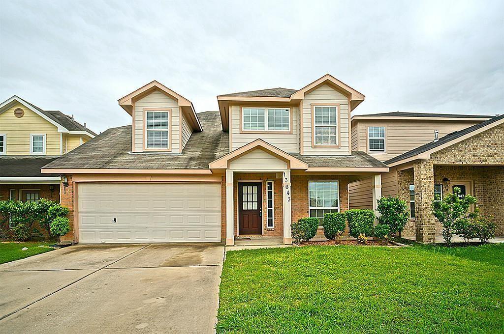 13643 Padgett Dr, Sugar Land, TX 77498 House for Rent in Sugar Land