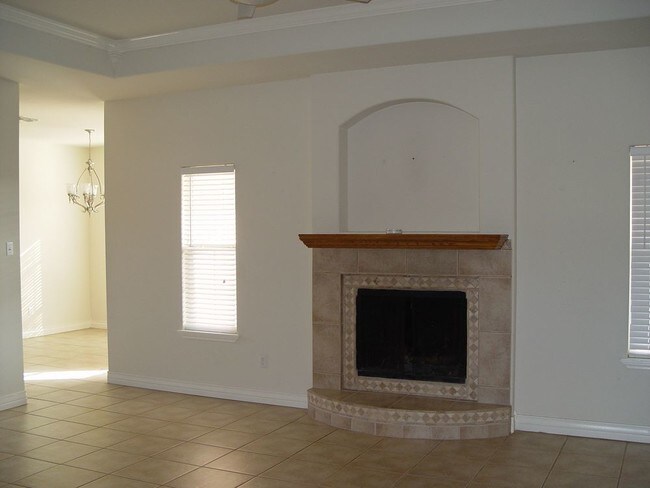 Building Photo - 13922 Sea Anchor