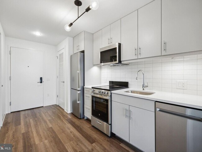Foto del edificio - Beautiful Studio Condo in Philadelphia