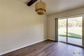 Building Photo - 3008 Belmont Dr