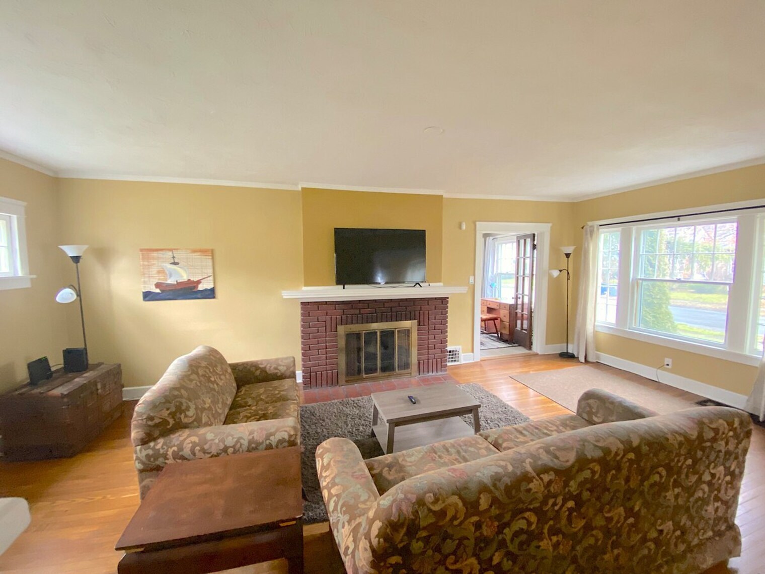 1611 Maple Rd Cleveland Heights, OH 44121 – photo 2