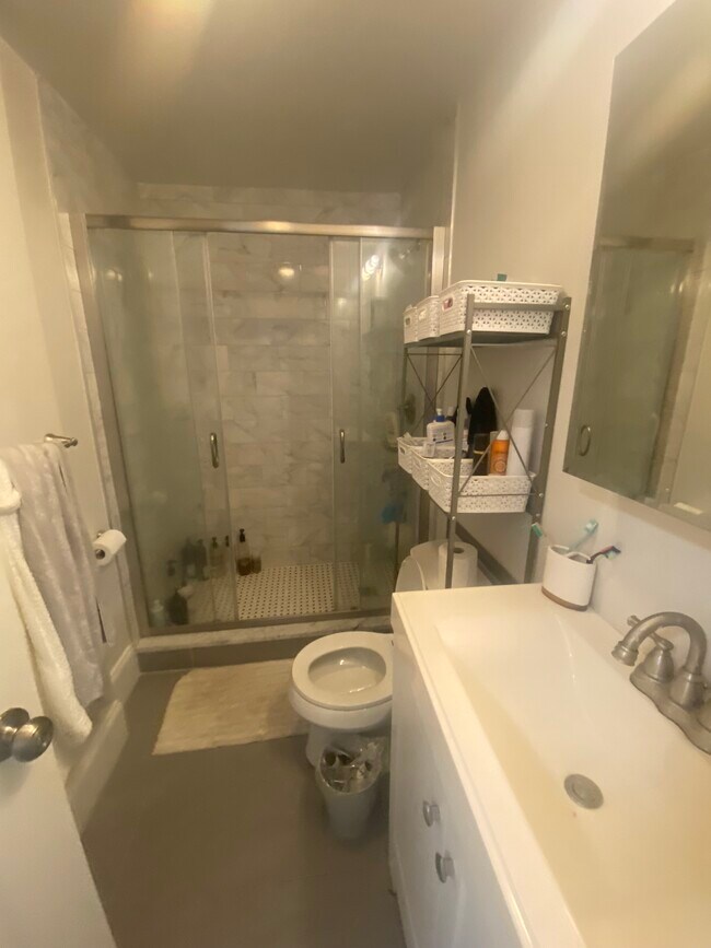 Foto del edificio - Clearway Apartments