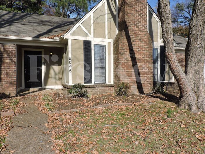 Foto principal - 5096 Country View Lane